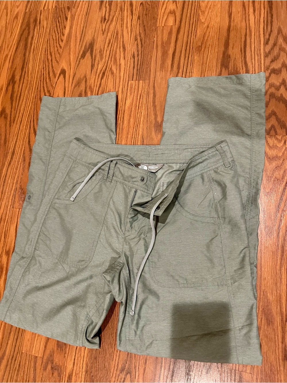 The North Face Womens Green Roll Up Hiking Cargo Pants Size 4 Nylon Gorpcore